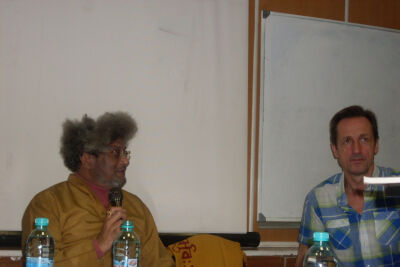 Лекция доктора Пранав Пандья в Центральном Совете Лиги. 9 октября 2012.