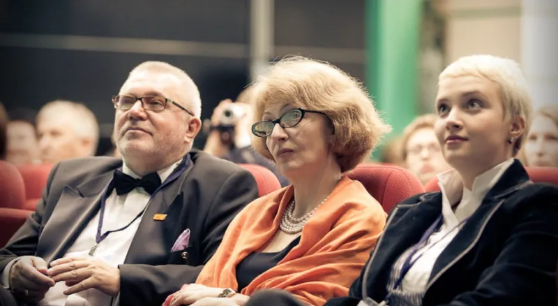 Макаровы слушают доклады