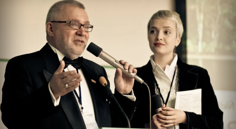 Макаров В.В. и Макарова Е.В.