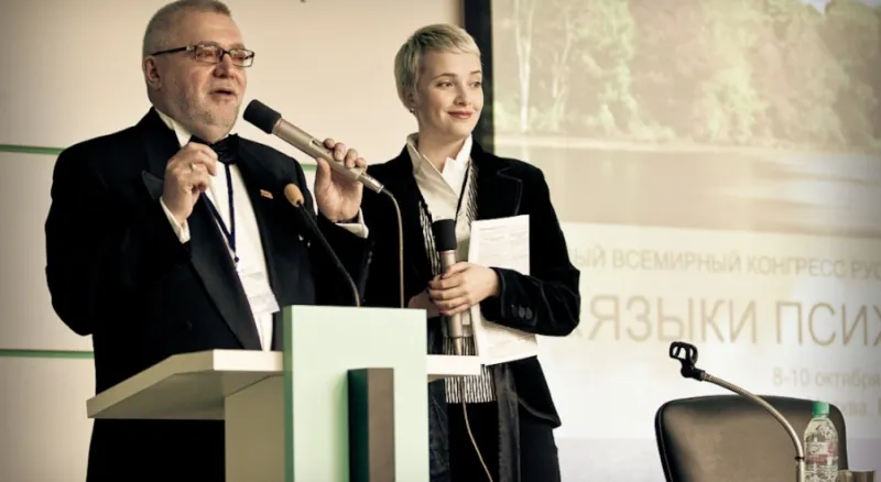 Макаров В.В. отвечает на вопросы аудитории