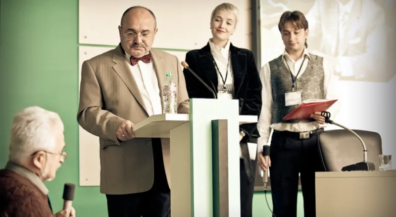 Алексеичик А.Е. задает вопрос Решетникову М.М.