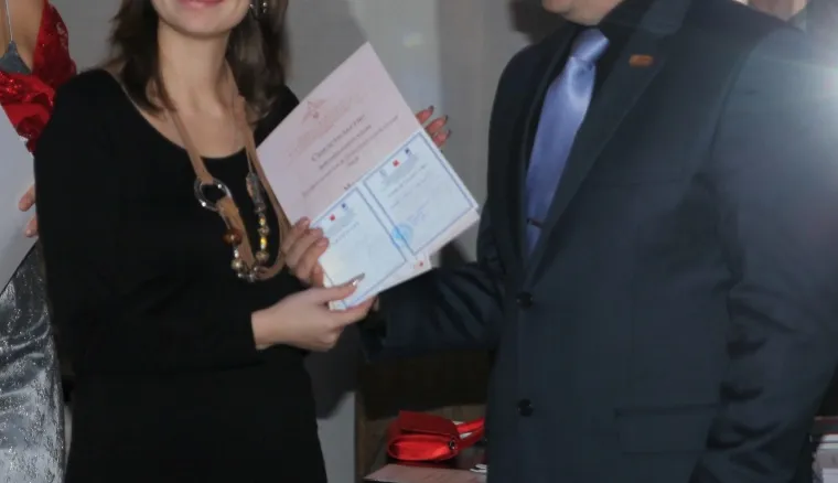 Лях Игорь Вячеславович, Малахова Оксана - вречение сертификата действительного члена ОППЛ