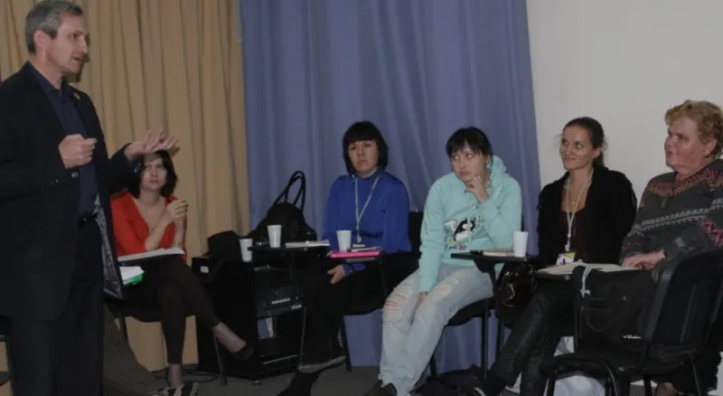 Перцель Михаил Григорьевич ведет тренинг