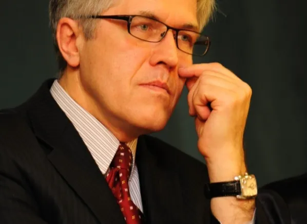 Проф. Ю.В. Дроздовский (Омск) (2)