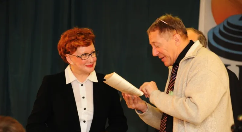 12 Омский Декадник, ДВОЙНОЙ ПОРТРЕТ, проф. А.Ф. Бондаренко (Киев) и И.В. Пирогова (Омск)