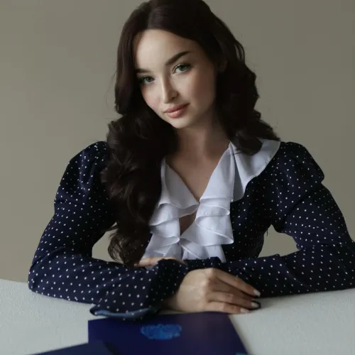 Гончарова Элина Артуровна