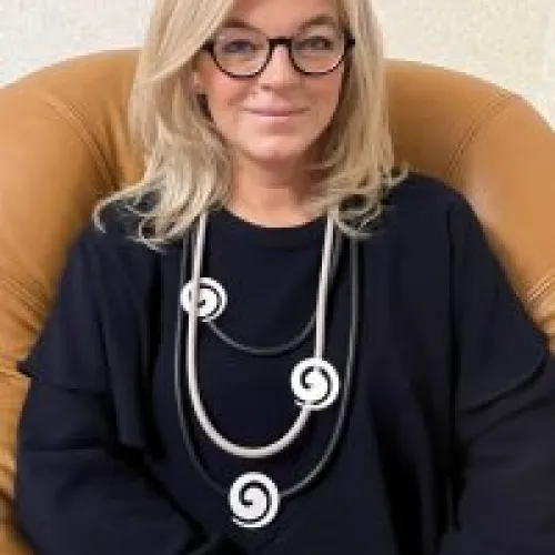 Адал Елена Валерьевна