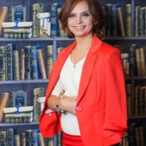 Бирюкова Елена Павловна