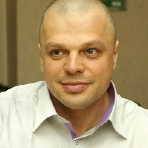 Обухов Яков Леонидович