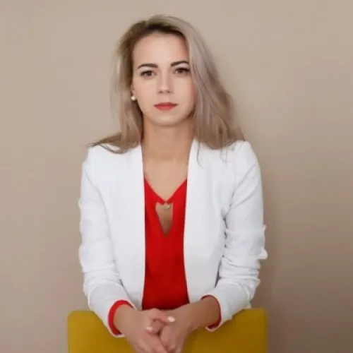 Хазраткулова Елена Павловна