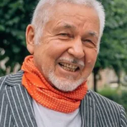 Лавров Василий Васильевич